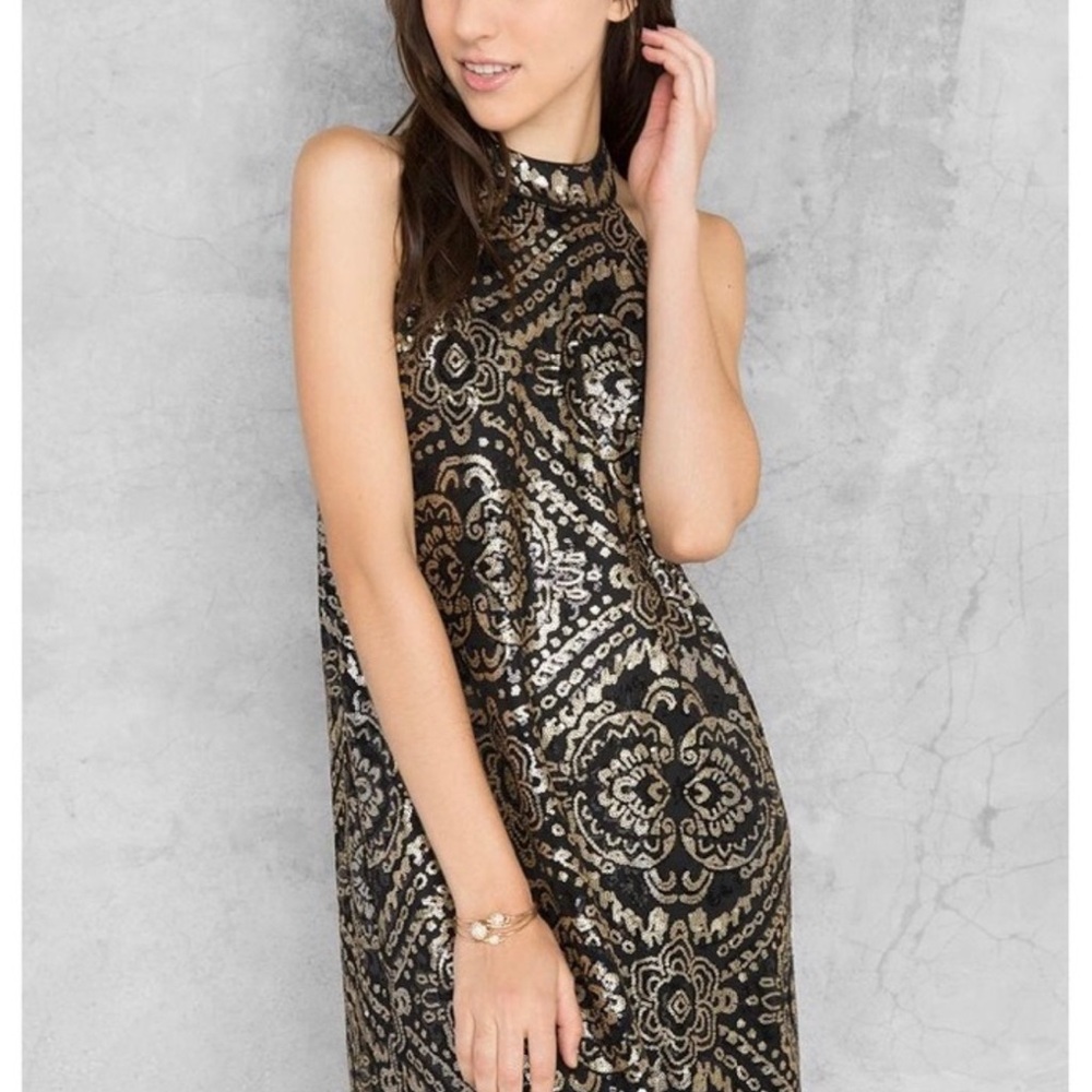 Francesca's Collections Black and Gold Mini Dress